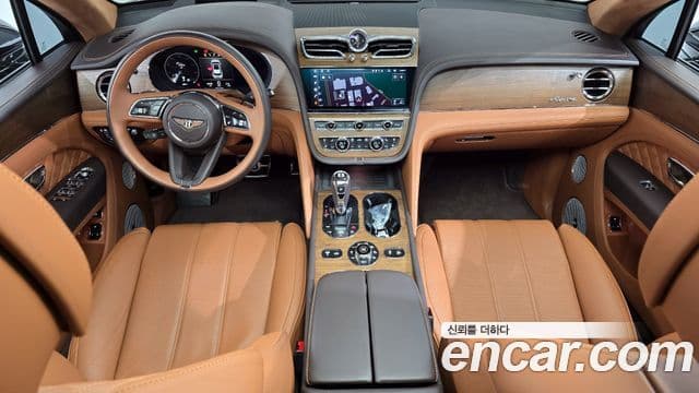 Bentley Bentayga 2023 — Şəkil 7/20