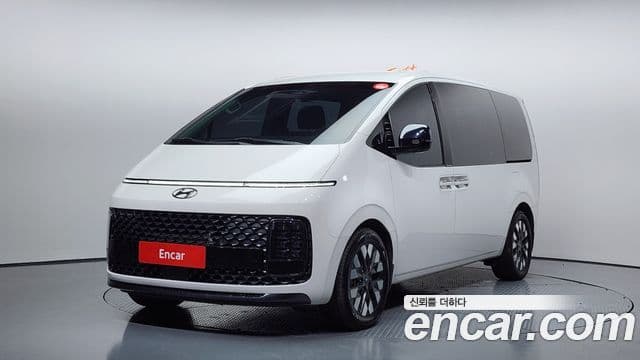 Hyundai Staria, 2022