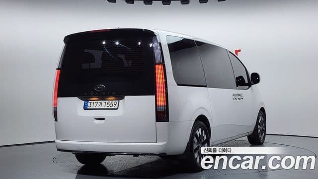 Hyundai Staria 2022 — Şəkil 2/20