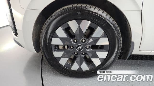Hyundai Staria 2022 — Şəkil 5/20