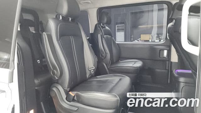 Hyundai Staria 2022 — Şəkil 12/20