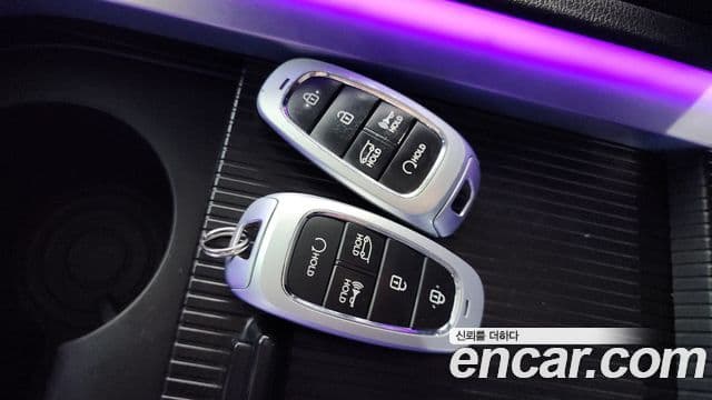 Hyundai Staria 2022 — фото 18 из 20