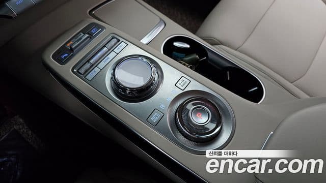 Genesis GV70 2021 — Şəkil 6/20