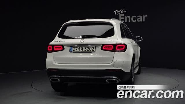 Mercedes-Benz GLC-Class 2022 — ფოტო 4/20