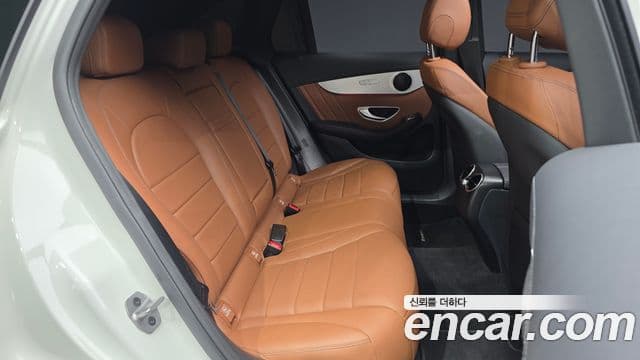 Mercedes-Benz GLC-Class 2022 — ფოტო 12/20