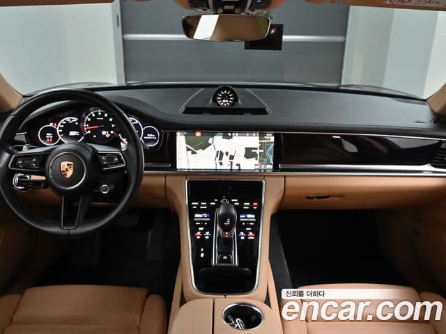 Porsche Panamera 2021 — Photo 10/20