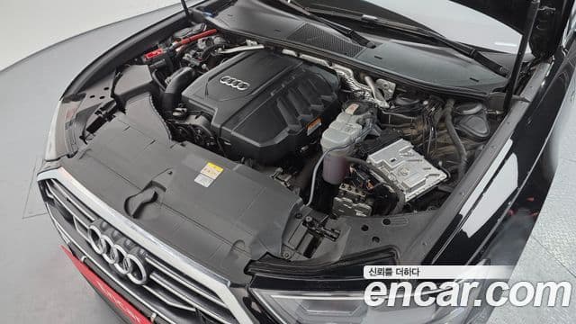 Audi A6 2022 — ფოტო 6/20