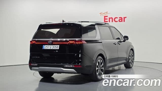 Kia Carnival 2020 — Şəkil 2/20