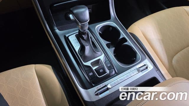 Kia Carnival 2020 — Şəkil 9/20