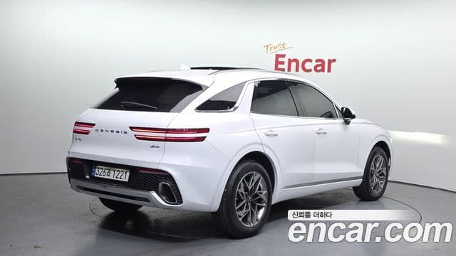 Genesis GV70 2021 — Photo 15/20
