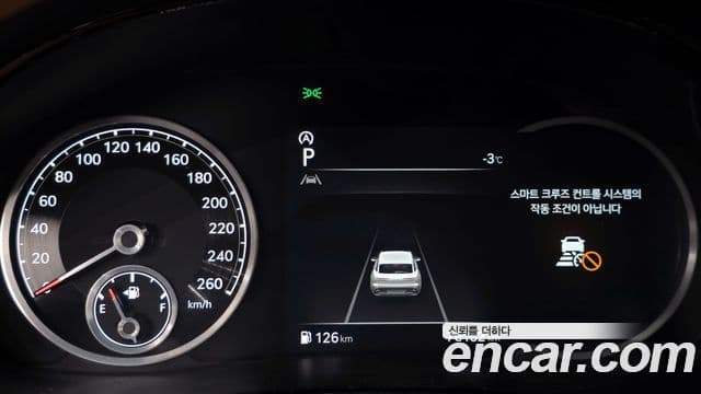 Genesis GV70 2021 — Photo 19/20
