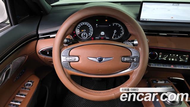 Genesis GV70 2021 — Photo 2/20