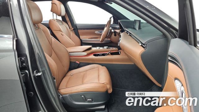 Genesis GV70 2021 — ფოტო 9/20