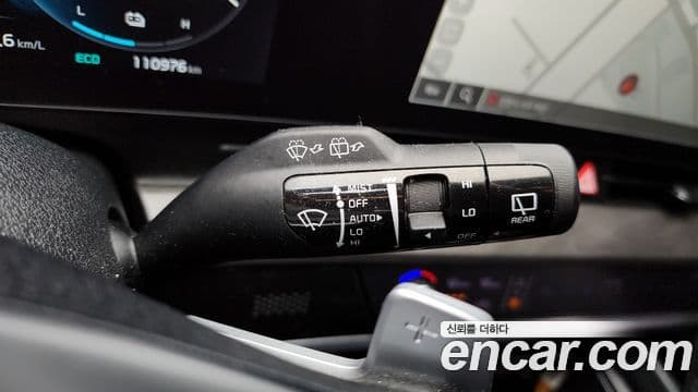 Kia Sportage 2021 — ფოტო 17/20