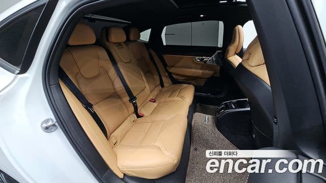 Volvo S90 2023 — фото 12 из 20