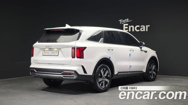 Kia Sorento 2022 — Фото 2/20