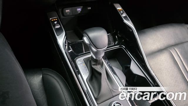 Kia Sorento 2022 — Фото 9/20