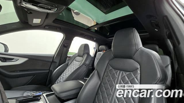Audi Q7 2022 — Şəkil 19/20