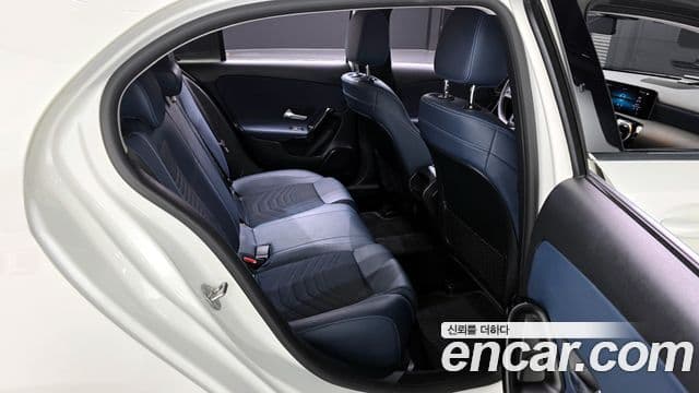 Mercedes-Benz A-Class 2019 — Şəkil 4/20