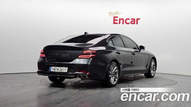 Genesis G70 2020 — Photo 6/20