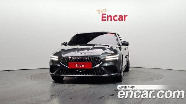 Genesis G70 2020 — Photo 8/20