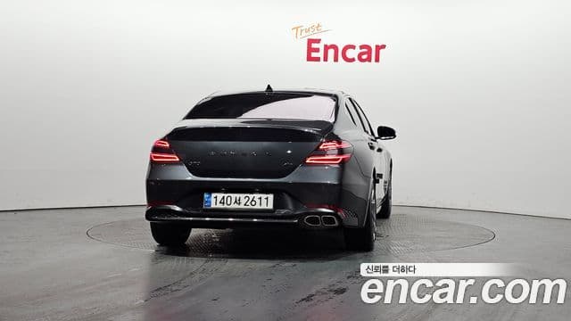 Genesis G70 2020 — Photo 1/20
