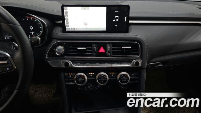 Genesis G70 2020 — Photo 11/20