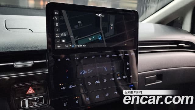 Hyundai Staria 2021 — Фото 14/20