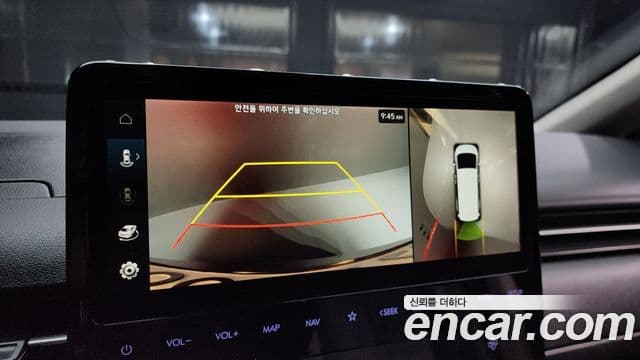 Hyundai Staria 2021 — Фото 15/20