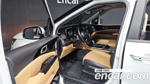 Kia Carnival 2020 — ფოტო 10/20