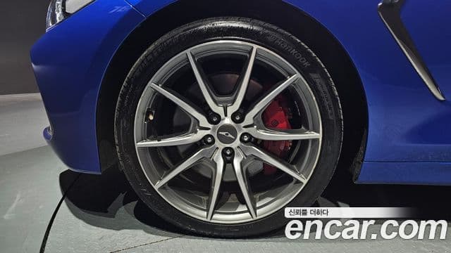 Genesis G70 2018 — ფოტო 17/20