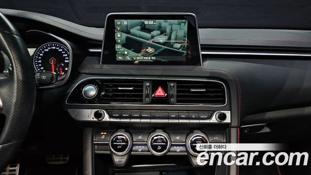 Genesis G70 2018 — ფოტო 11/20