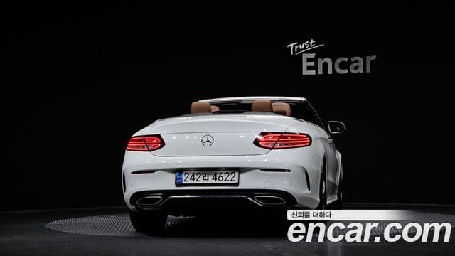 Mercedes-Benz C-Class 2019 — фото 4 из 20