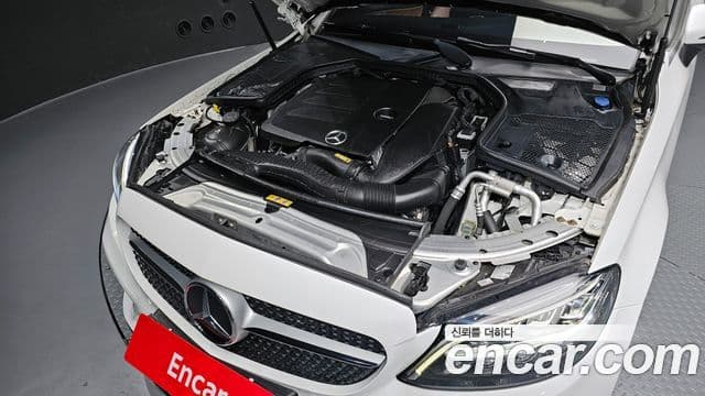 Mercedes-Benz C-Class 2019 — фото 6 из 20