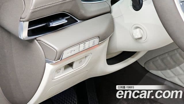Genesis GV80 2022 — Şəkil 14/20