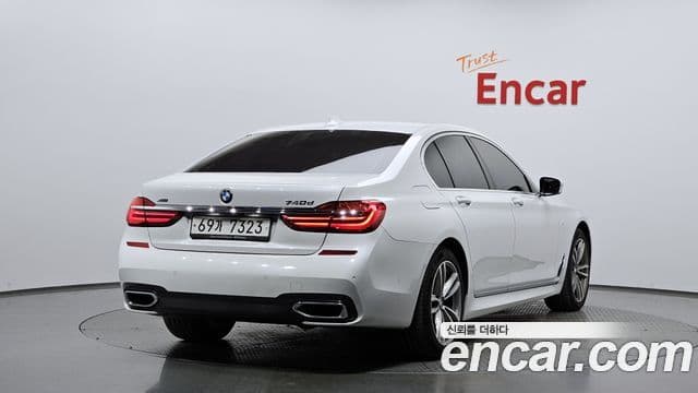 BMW 7 Series 2018 — Şəkil 2/20