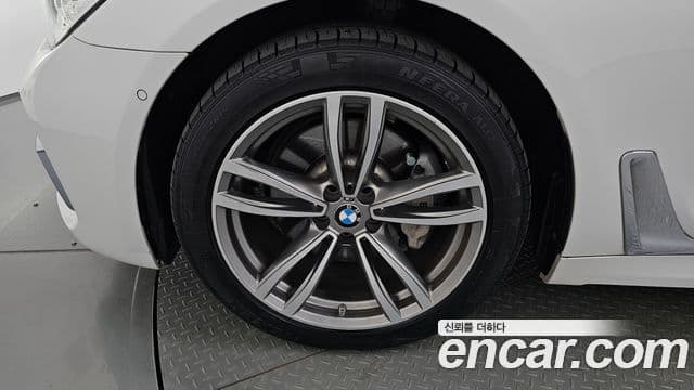BMW 7 Series 2018 — Şəkil 5/20