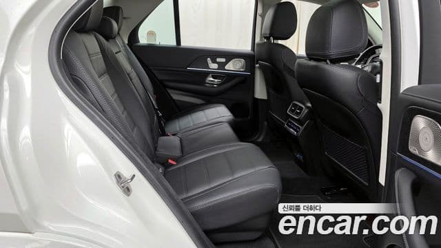 Mercedes-Benz GLE-Class 2025 — фото 12 из 20