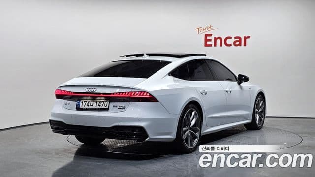 Audi A7 2022 — ფოტო 2/20