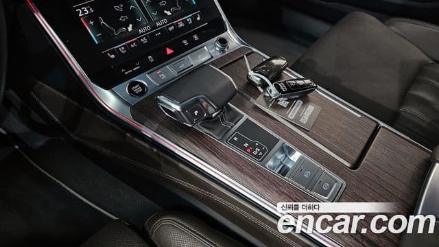 Audi A7 2022 — ფოტო 9/20