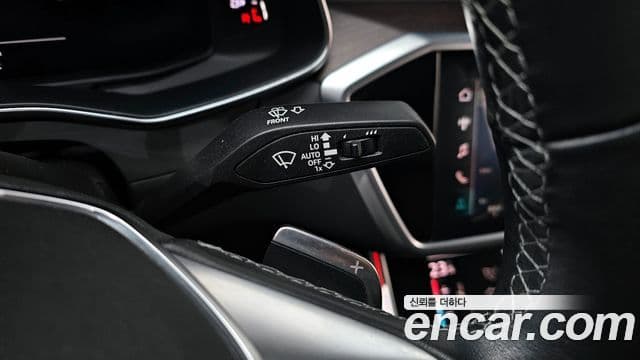 Audi A7 2022 — ფოტო 17/20