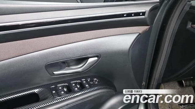 Hyundai The New Tucson 2021 — Фото 18/20