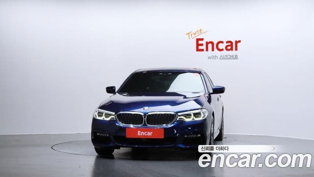 BMW 5 Series 2018 — ფოტო 3/20