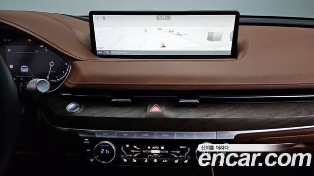 Genesis Electrified G80 2021 — ფოტო 15/20