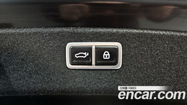 Genesis Electrified G80 2021 — ფოტო 18/20
