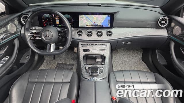 Mercedes-Benz E-Class 2021 — ფოტო 7/20