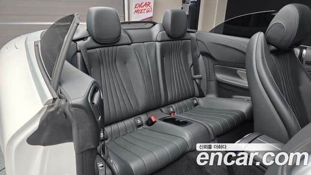 Mercedes-Benz E-Class 2021 — ფოტო 12/20