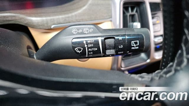 Kia Sorento 2020 — ფოტო 18/20
