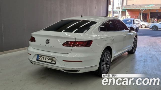 Volkswagen Arteon 2020 — фото 1 из 18
