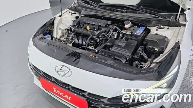 Hyundai The New Avante Hybrid 2021 — Şəkil 10/20